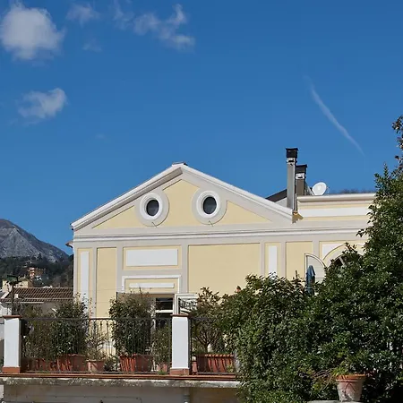 Bed & Breakfast La Casa Di Donn'amelia